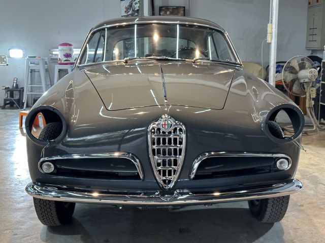 Alfa Romeo 
