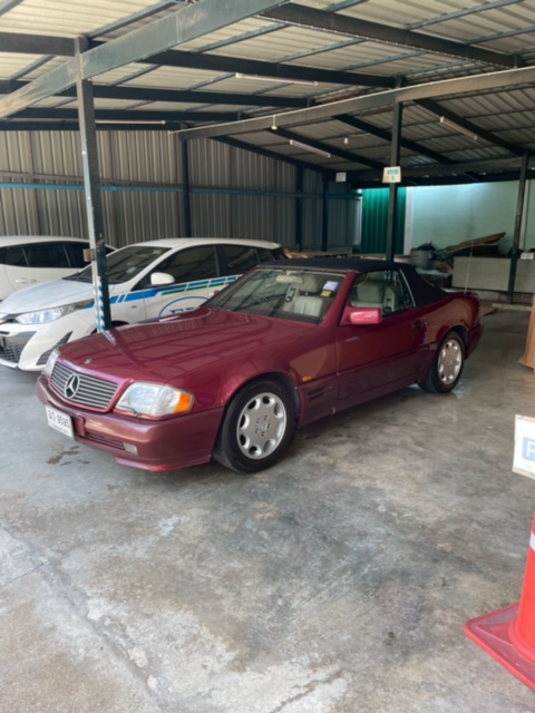 Mercedes-Benz 
